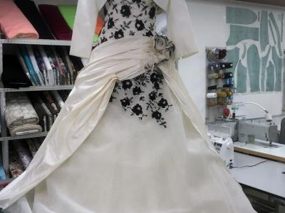 Schneideratelier, Nähmaschinen, Kleiderreinigung Castrischer Brunner - Moda upcycled in Zurigo