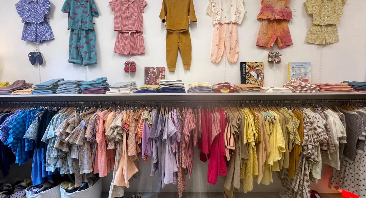 nepomuk Kinderladen - Second-hand Clothing in Zurich