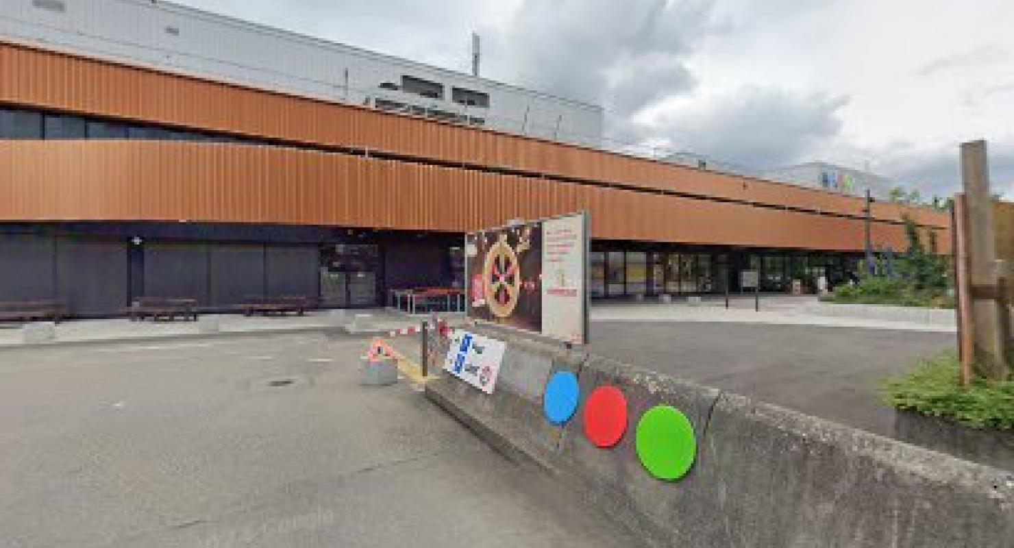 Ceylan Hüseyin - Upcycling-Mode in Zürich