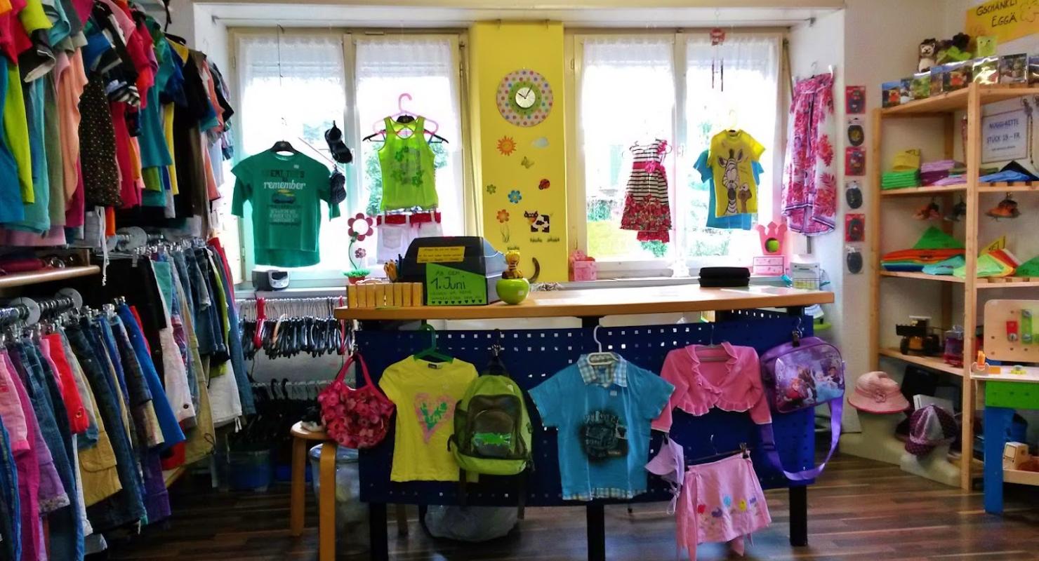 BÖRSEHÜSLI Kinderkleiderbörse Tanja Schäfer & Andrea Tarnutzer - Abbigliamento di seconda mano in Basilea-Campagna