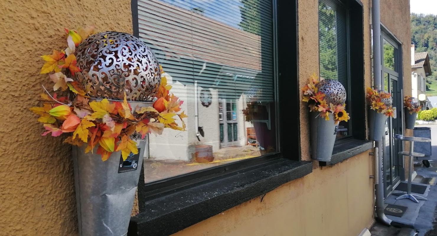 SwissVintageWorld - Second-hand Clothing in Aargau