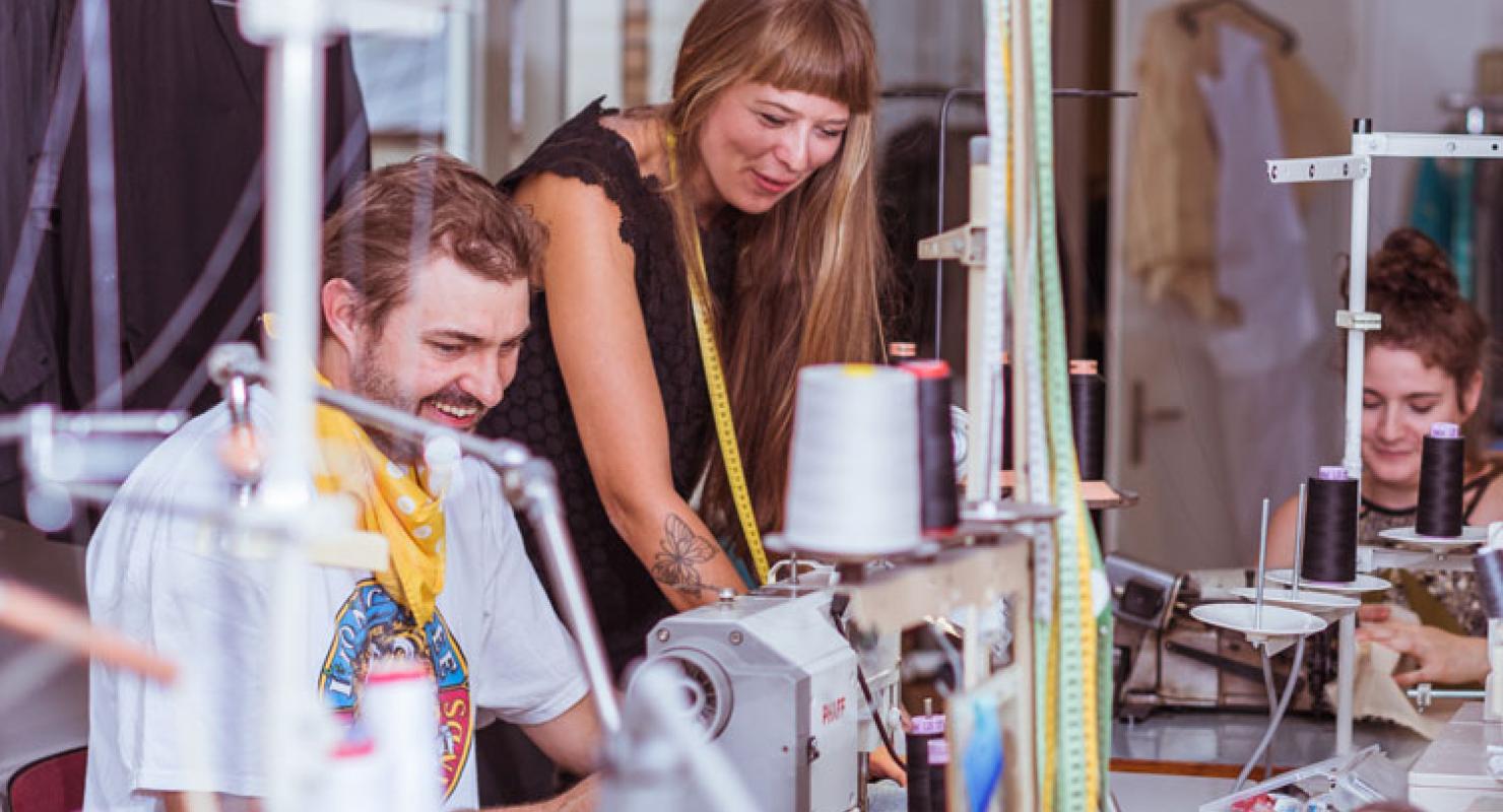 Atelier Susanne Brunner. Mode, Schneiderei und Nähberatung - Riparazione e modifica in Basilea-Città