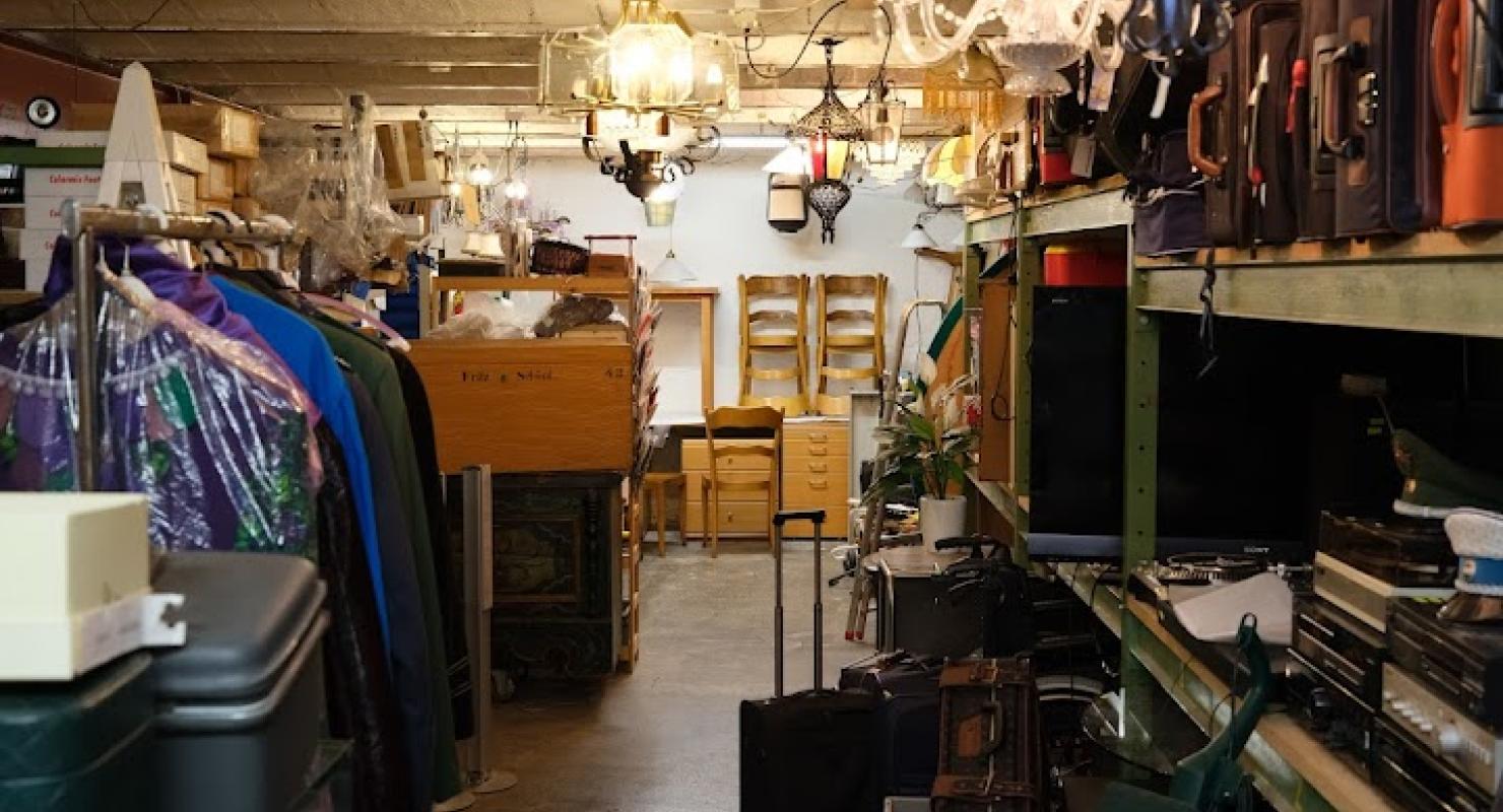 Chäller Brocki Basel - Vêtements de seconde main in Bâle-Ville